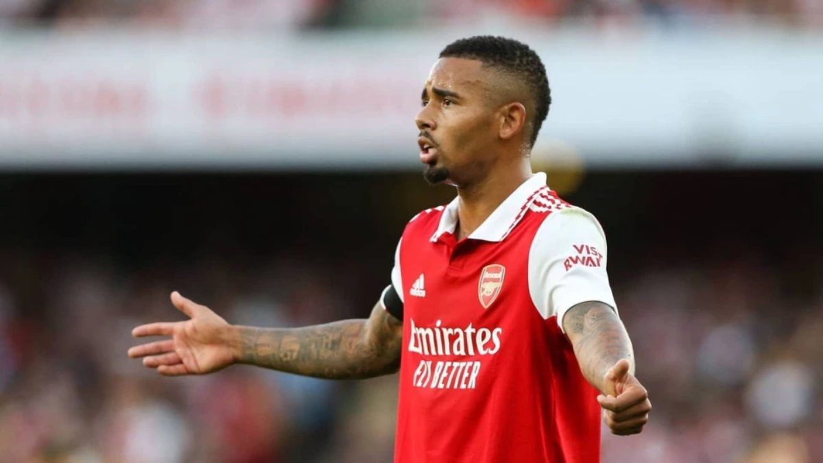 Arsenal chuẩn bị chia tay 8 cầu thủ, nhiều cái tên gây bất ngờ