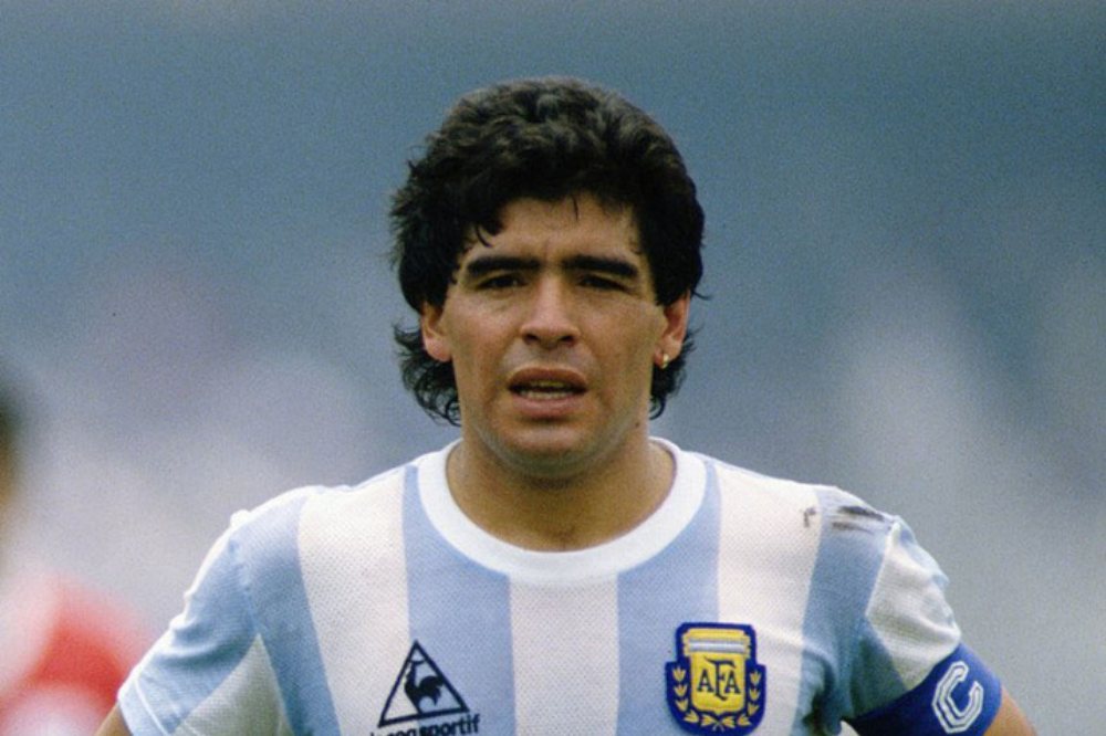 Công tố viên đề nghị 12 năm tù với bác sĩ riêng của Maradona