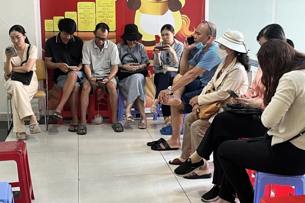 Giá vàng miếng SJC giảm hơn 4 triệu đồng/lượng