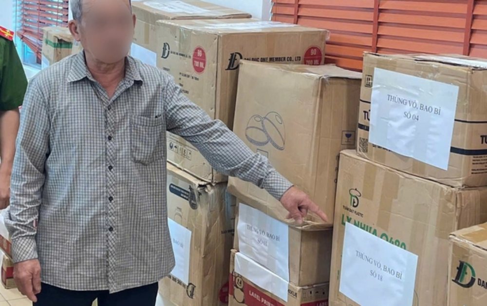Khởi tố chủ cửa hàng sử dụng nhãn hiệu Mixue trái phép tại Lai Châu