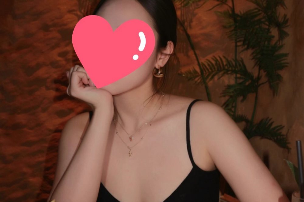 Lan truyền video nữ sinh gây xôn xao mạng xã hội: Sự thật phía sau là gì?