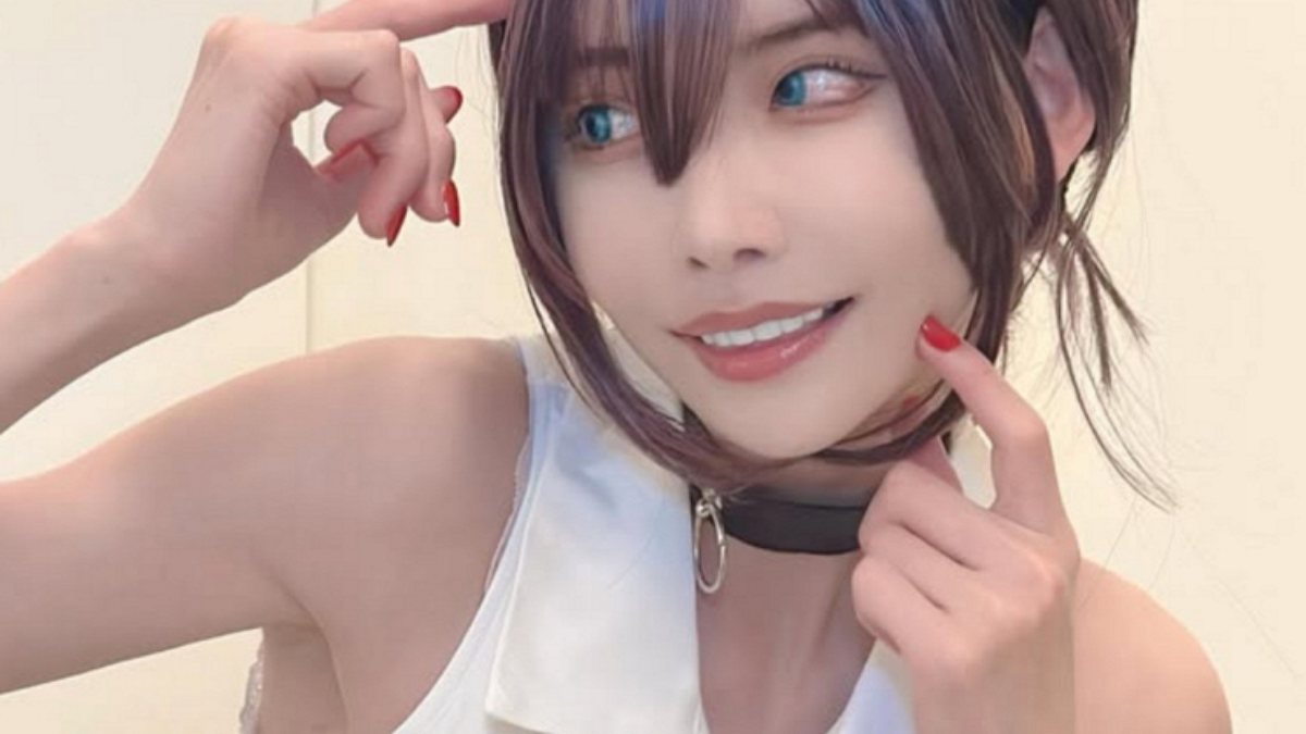 Eimi Fukada gây sốt với màn cosplay Reze, fan đua nhau “gọi vợ”