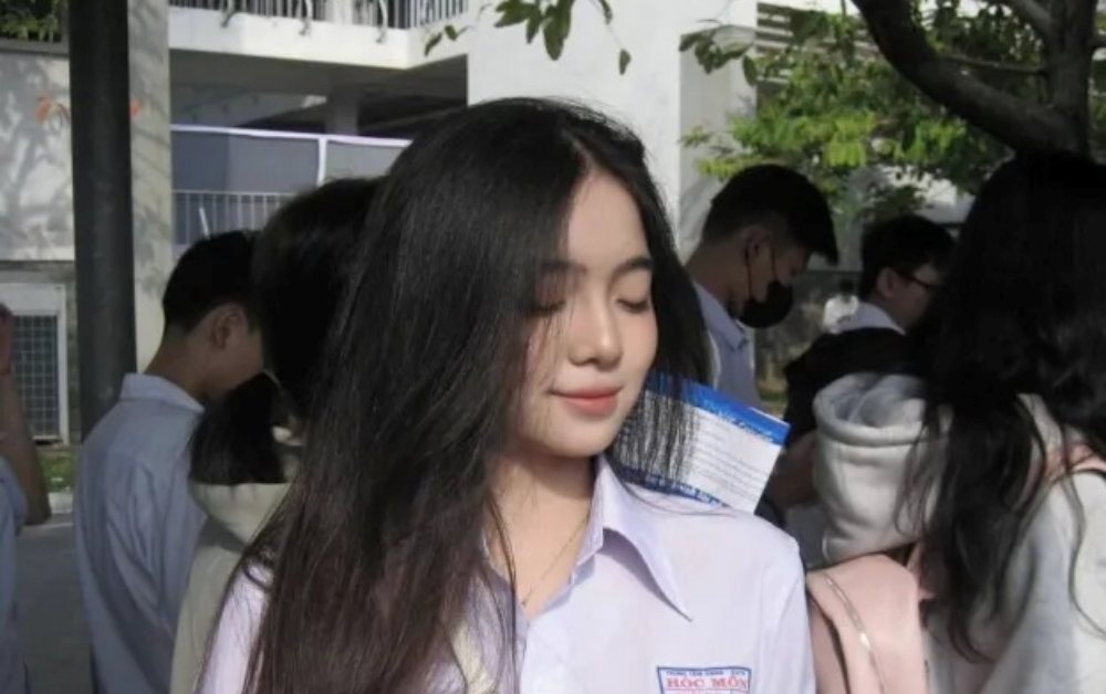 Lý Nhật Mai Thy 2k7 bất ngờ gây chú ý trên mạng xã hội, TikTok liên tục gọi tên
