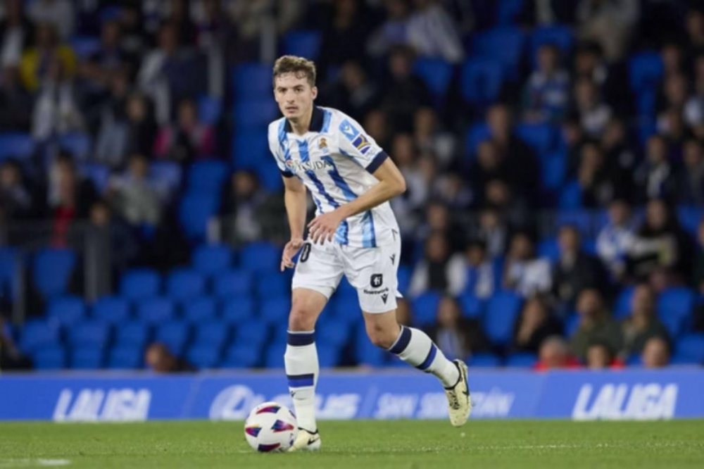 Nhận định bóng đá Real Sociedad vs Valencia, 00h00 ngày 18/5: Chủ nhà thận trọng