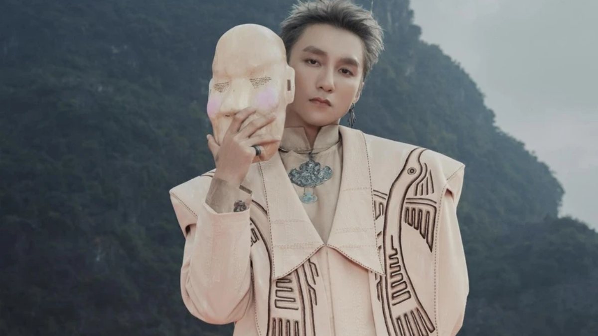 Sơn Tùng và rapper Mỹ gây sốt trong MV “Come My Way”, gần 600.000 lượt xem trực tiếp