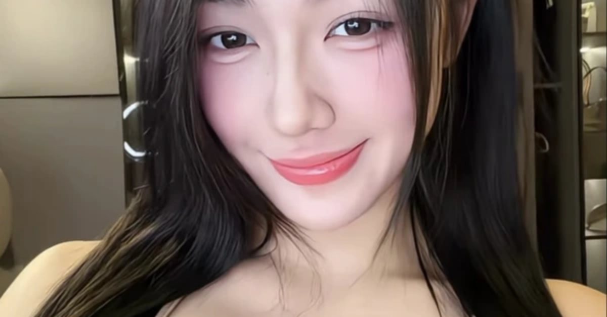 Trần Hà Linh gây chú ý khi tài khoản Instagram xuất hiện lời mời vào “nhóm tình yêu” trên Telegram